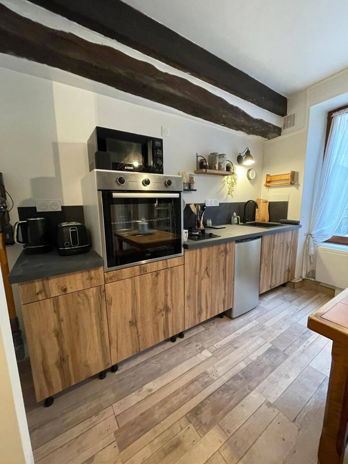 "La Petite Maison" Triplex Au Centre Ville - Les Terres Du Roy Αβαλόν Εξωτερικό φωτογραφία